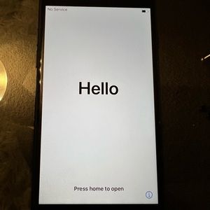 iPhone 7, 32 gb unlocked, peak battery preformance